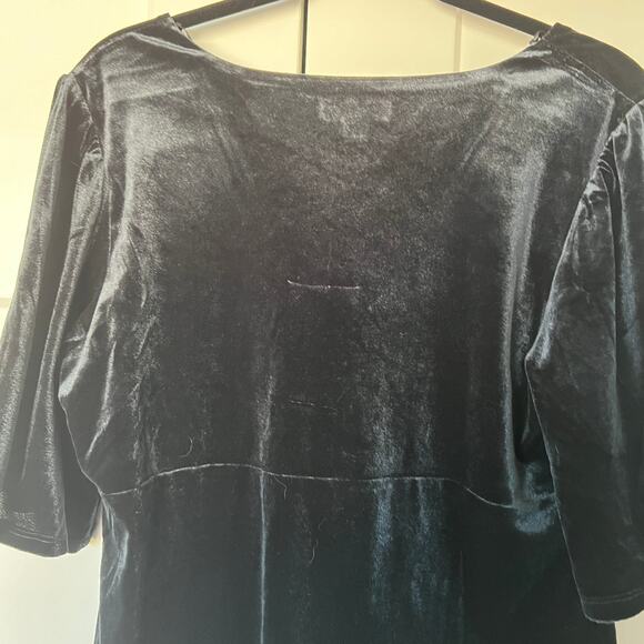 Knox Rose Women's Black Elbow Sleeve V-Neck Velvet Blouse - Size Large - NWT - Picture 4 of 8